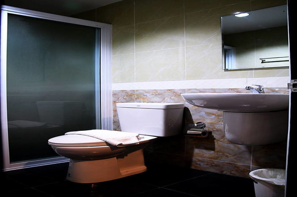 Metro Hotel & Spa Thung Song Εξωτερικό φωτογραφία